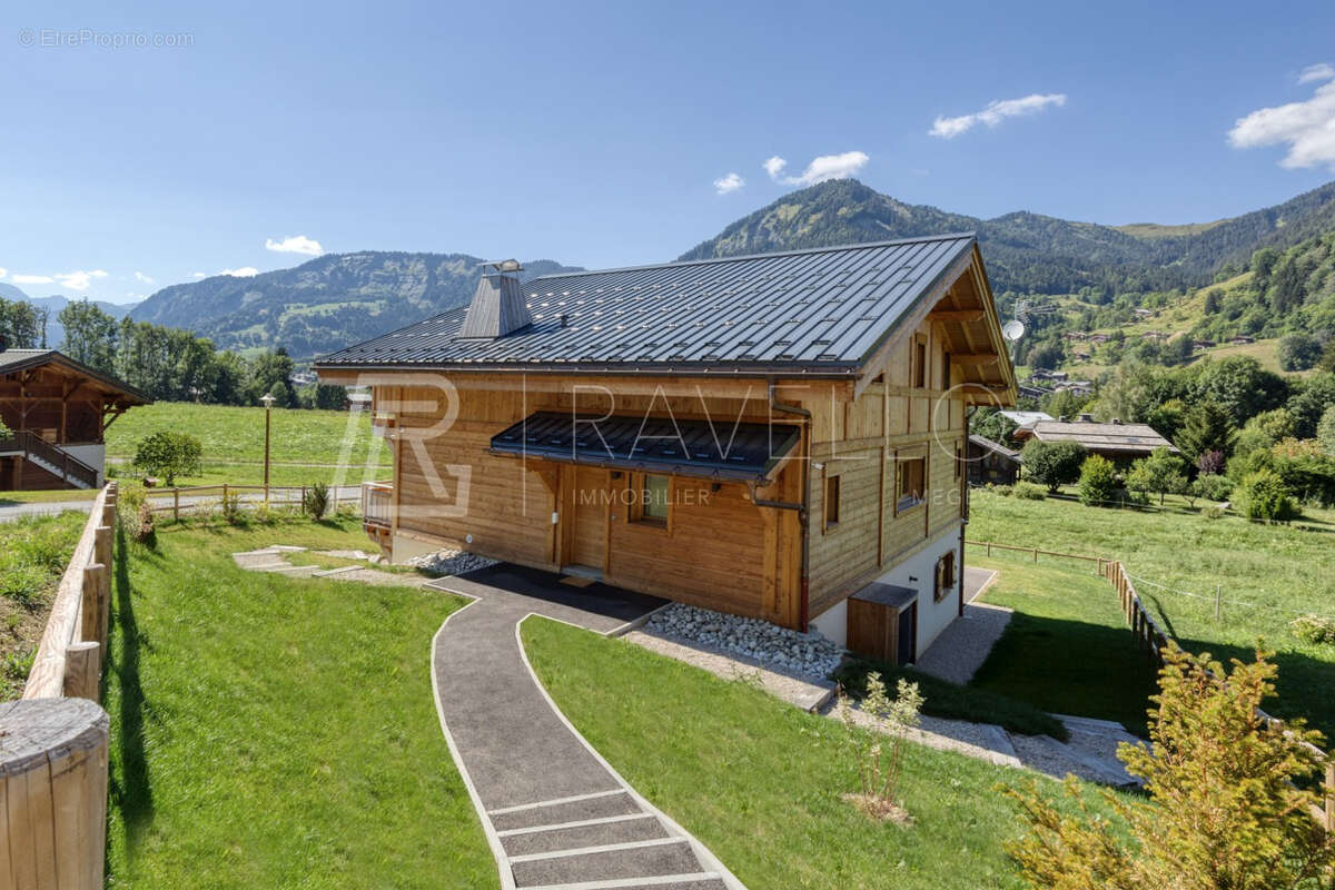 Maison à PRAZ-SUR-ARLY