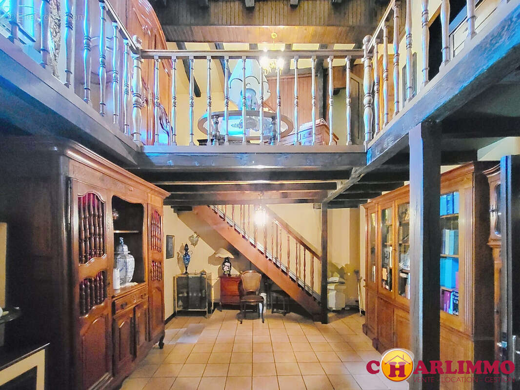 Maison 174 m² à Brigueuil  - photo 9