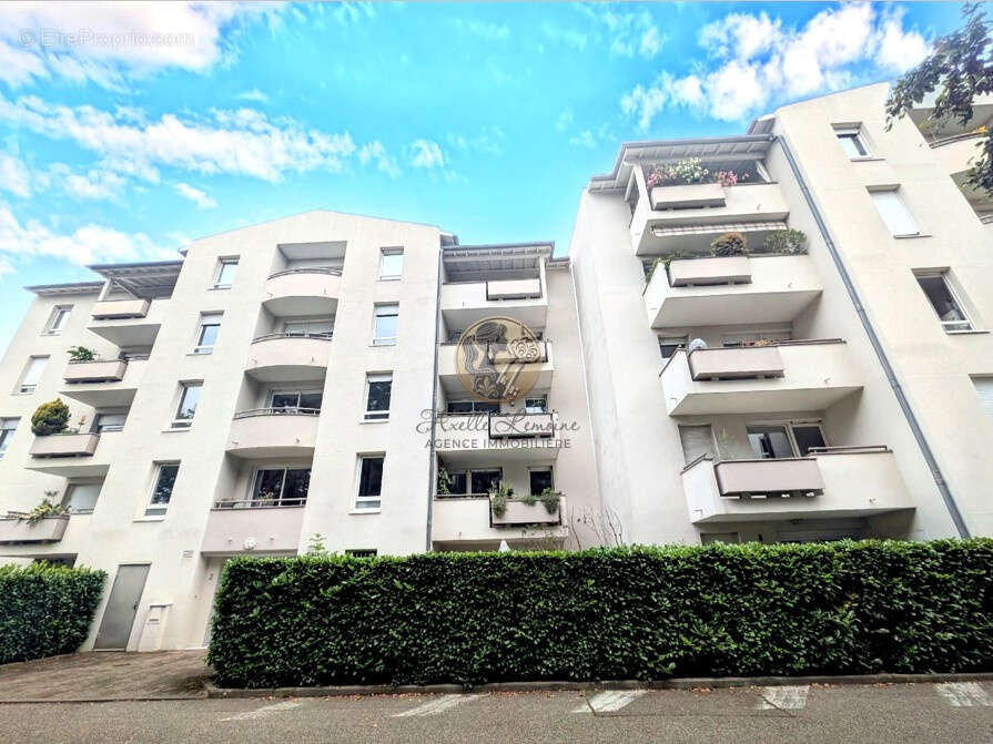 Appartement à TASSIN-LA-DEMI-LUNE