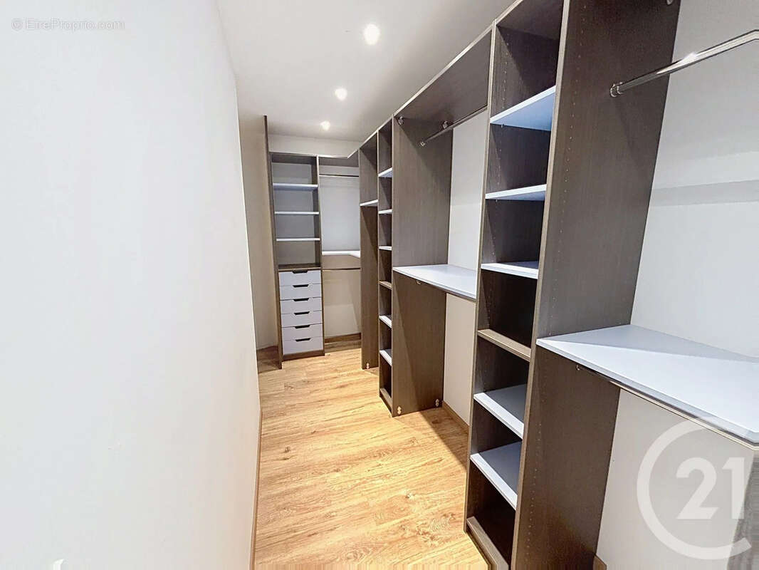 Maison 155 m² à Mareuil-Le-Port  - photo 16