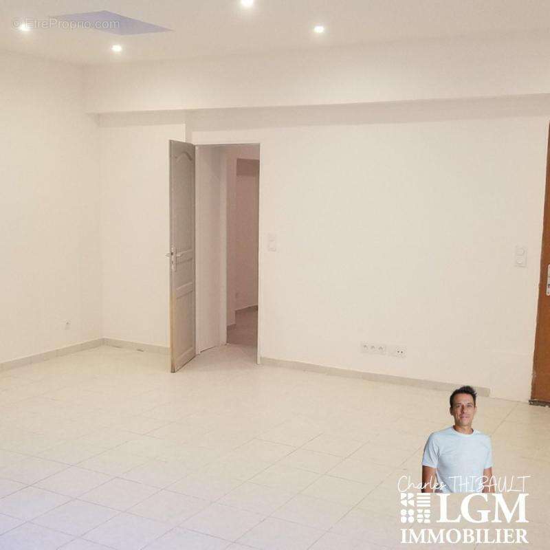 Appartement à LUNEL