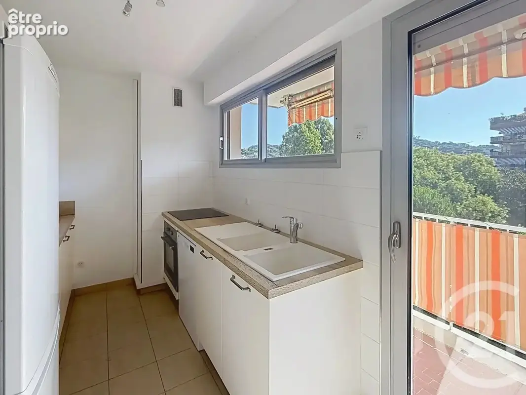 Appartement 62 m² à Cannes  - photo 4