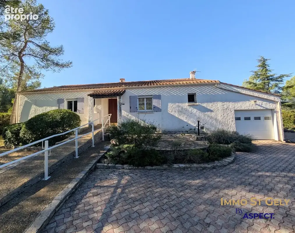 Maison 5 pièces 147 m² à vendre à Saint-Clement-De-Riviere (34980) - photo 2