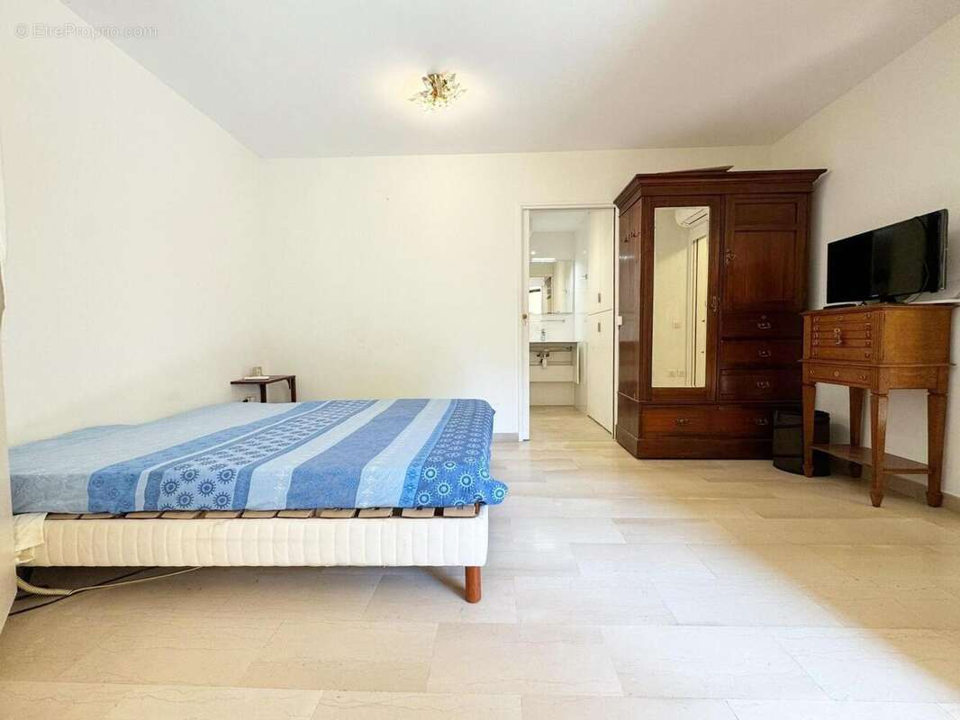   - Appartement à NICE