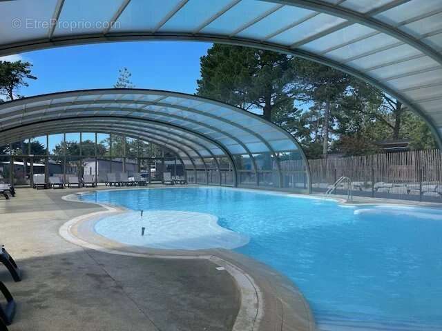 Appartement à JULLOUVILLE