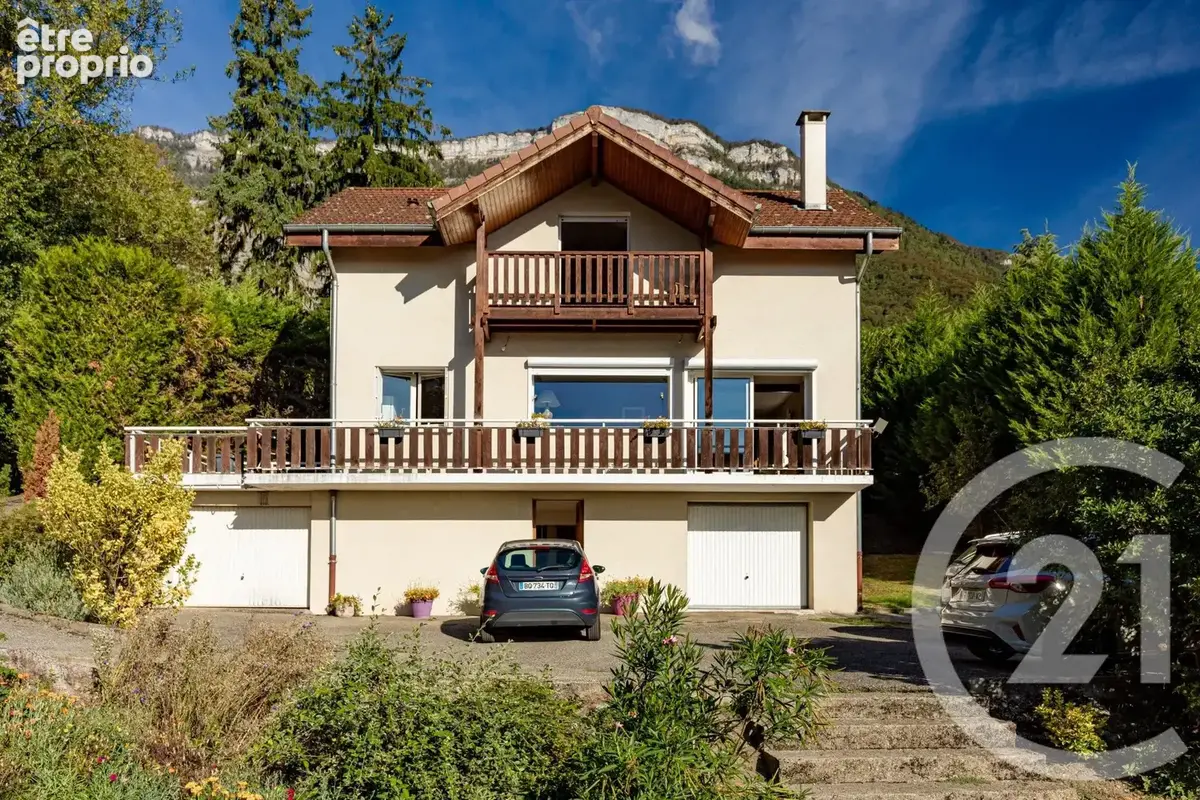 Photo Maison à Saint-Ismier au prix de 490 000€