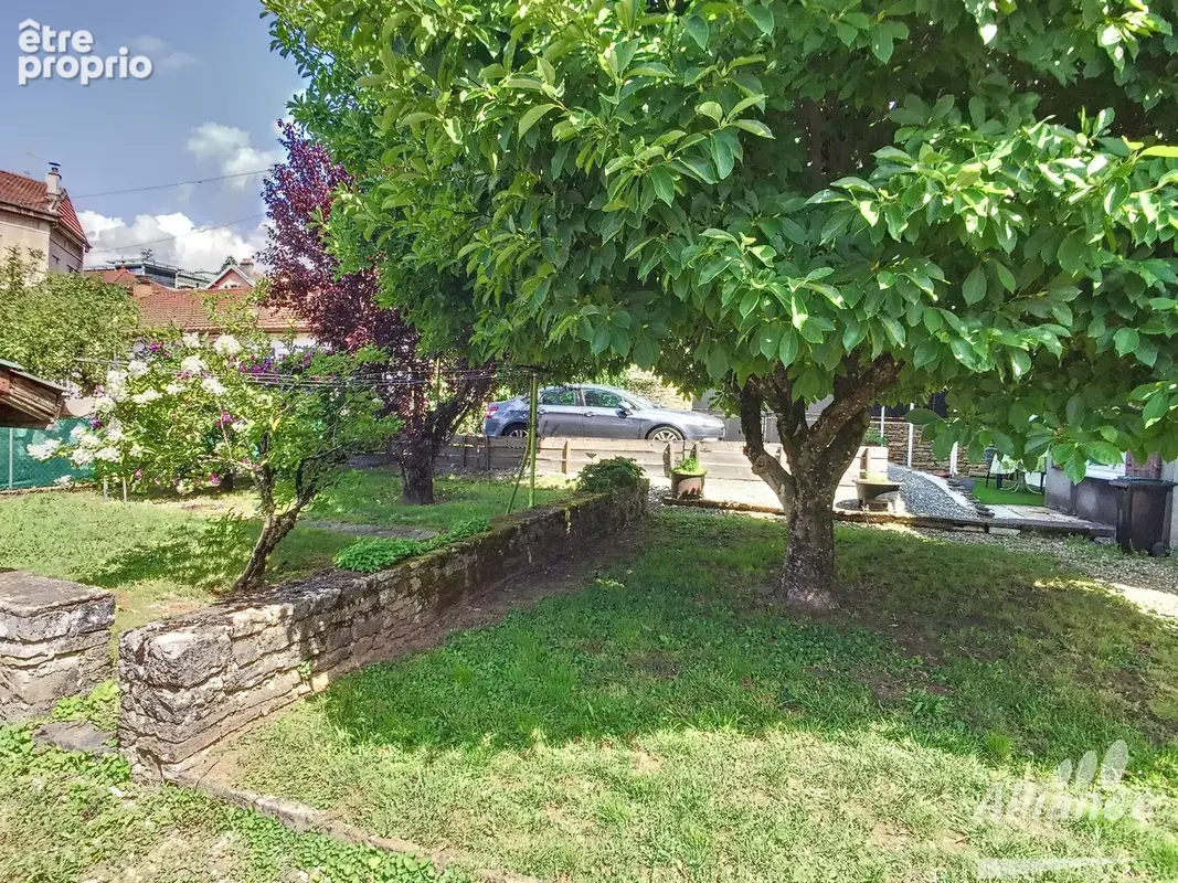 À vendre 358500€ à Montbéliard : immeuble de 250m2 - photo 3