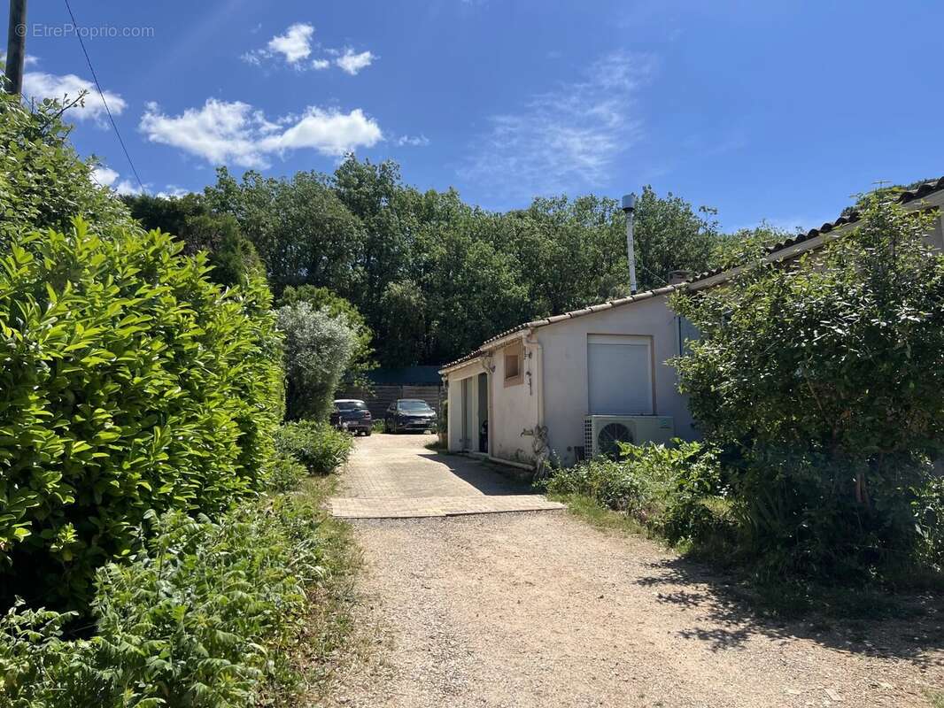 Maison à SAINT-MAXIMIN-LA-SAINTE-BAUME