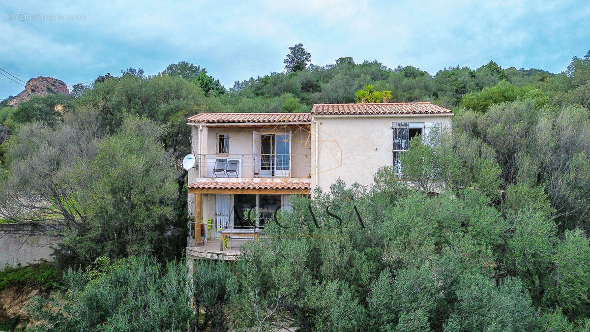 Maison vue mer à Lecci sur terrain de 1100 m2 au calme sans vis-à-vis - photo 37