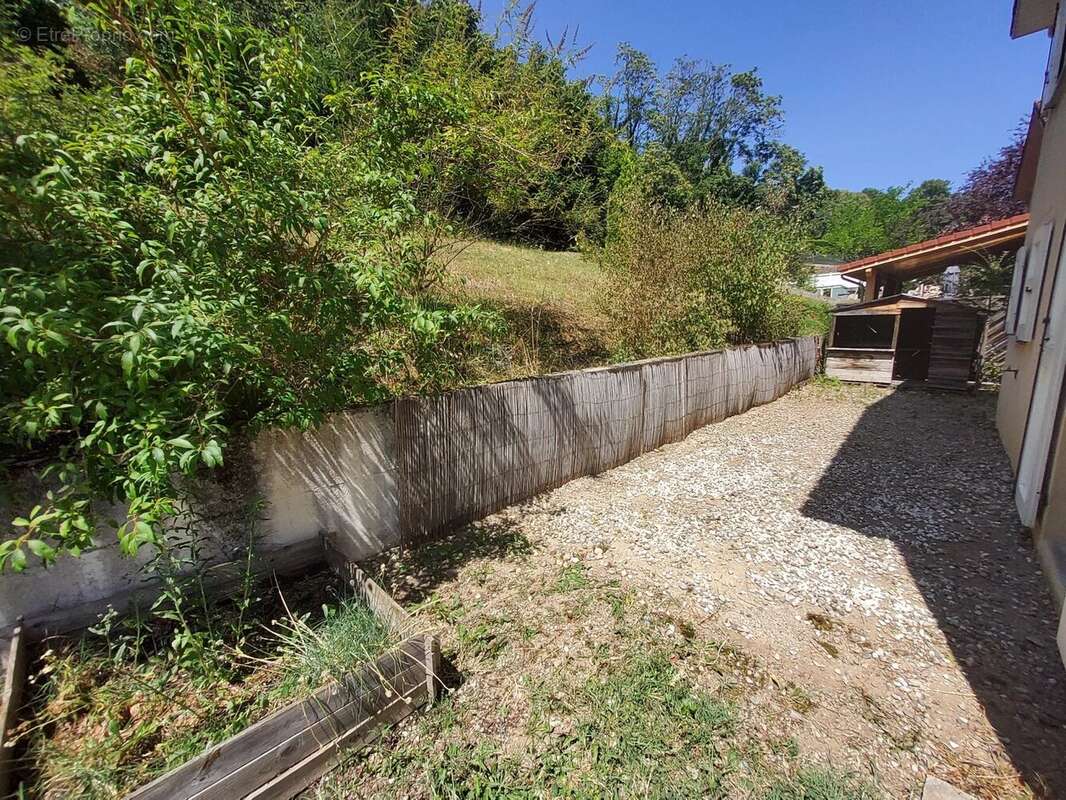 Vinay – Maison T4 de 95 m² avec garage, terrain de 646 m² - photo 9