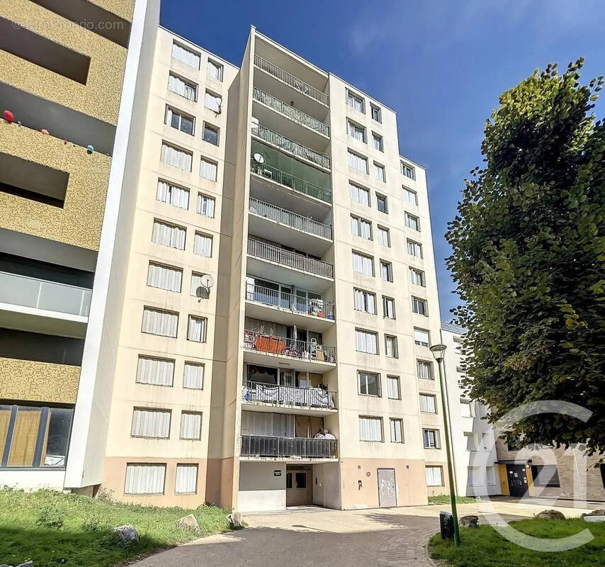 Appartement à SARCELLES