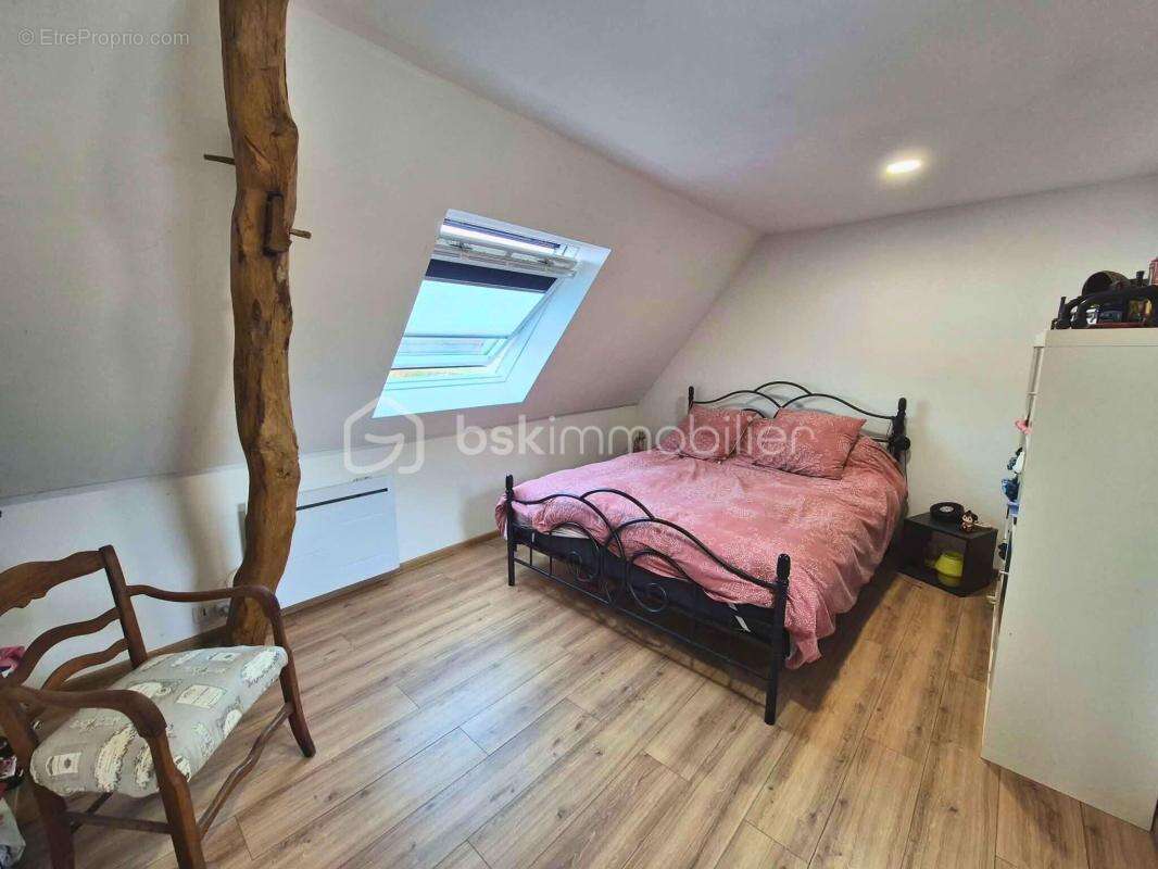 Longère rénovée clé en main – 170 m² – 4 100 m² de terrain – Citerne – Idéale grande famille / gîte / maison d’hôtes – 235 000 € - photo 11