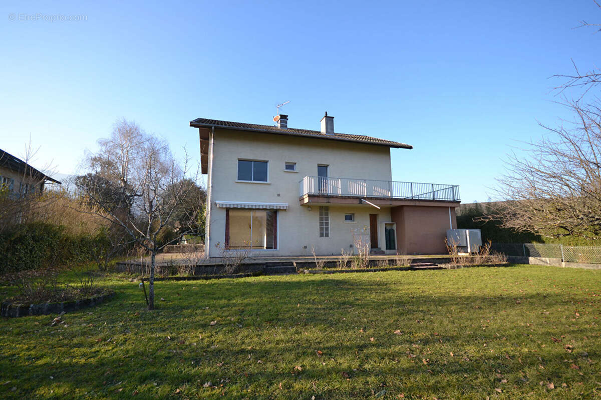 Maison à SAINT-JORIOZ