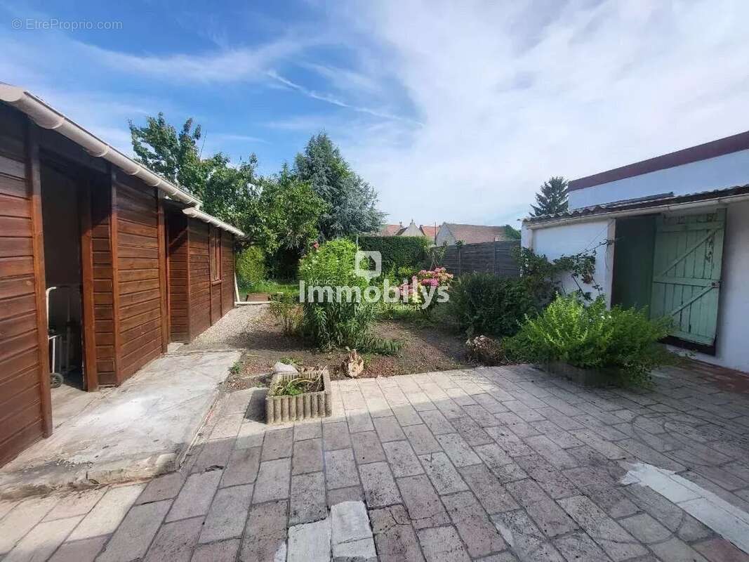 Maison à SIN-LE-NOBLE