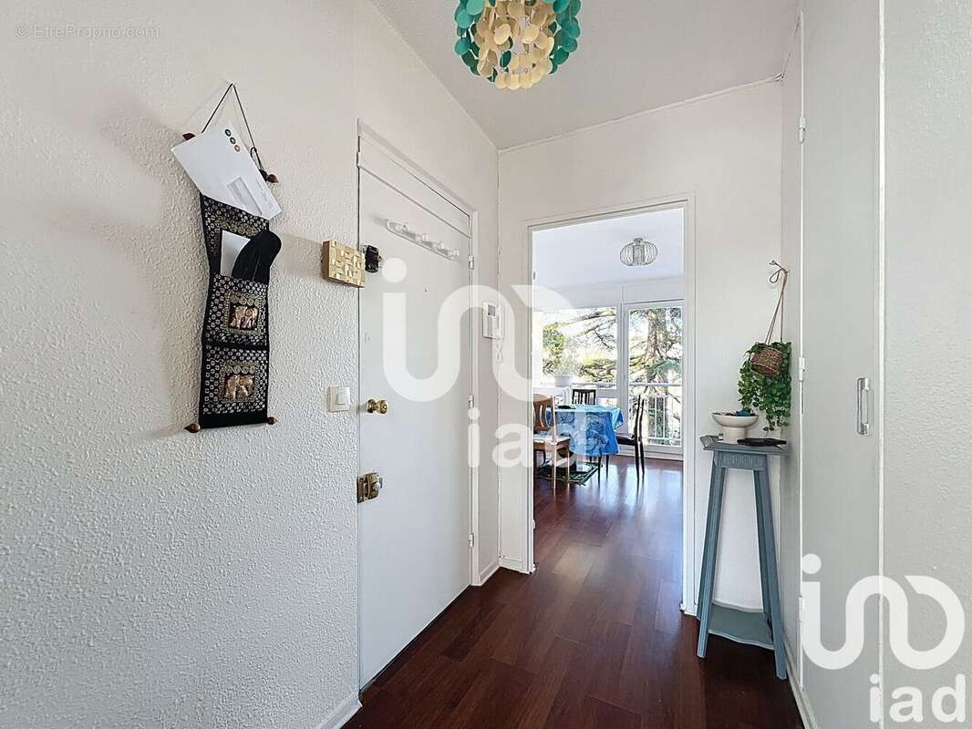 Photo 7 - Appartement à VELIZY-VILLACOUBLAY