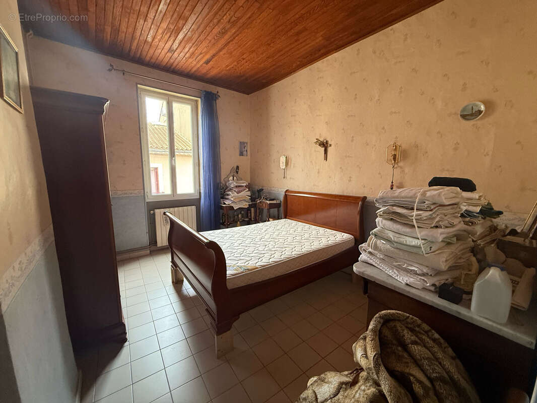 Maison à SAINT-GILLES