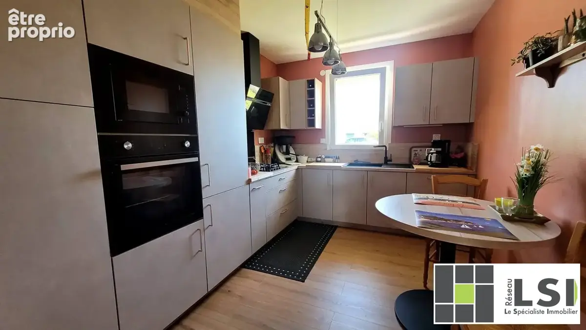 Maison 95 m² à Berlaimont  - photo 7