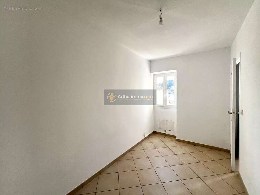 Maison à SAN-MARTINO-DI-LOTA