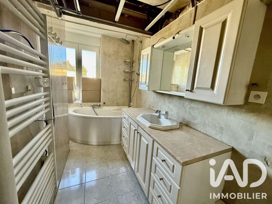 Maison 102 m² à Fleigneux  - photo 8