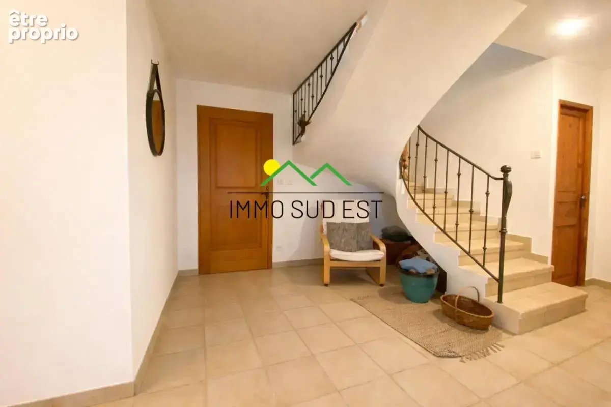 LANAS 07200 - Maison avec vue dégagée et grand terrain - photo 6