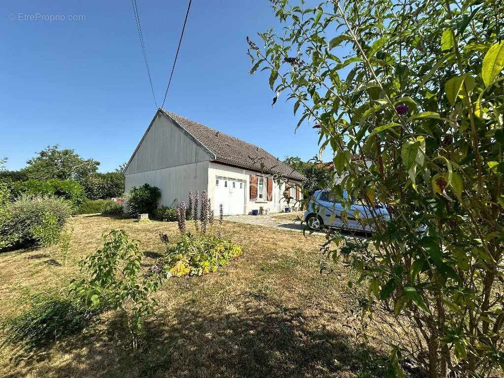 Maison à LA FERTE-GAUCHER