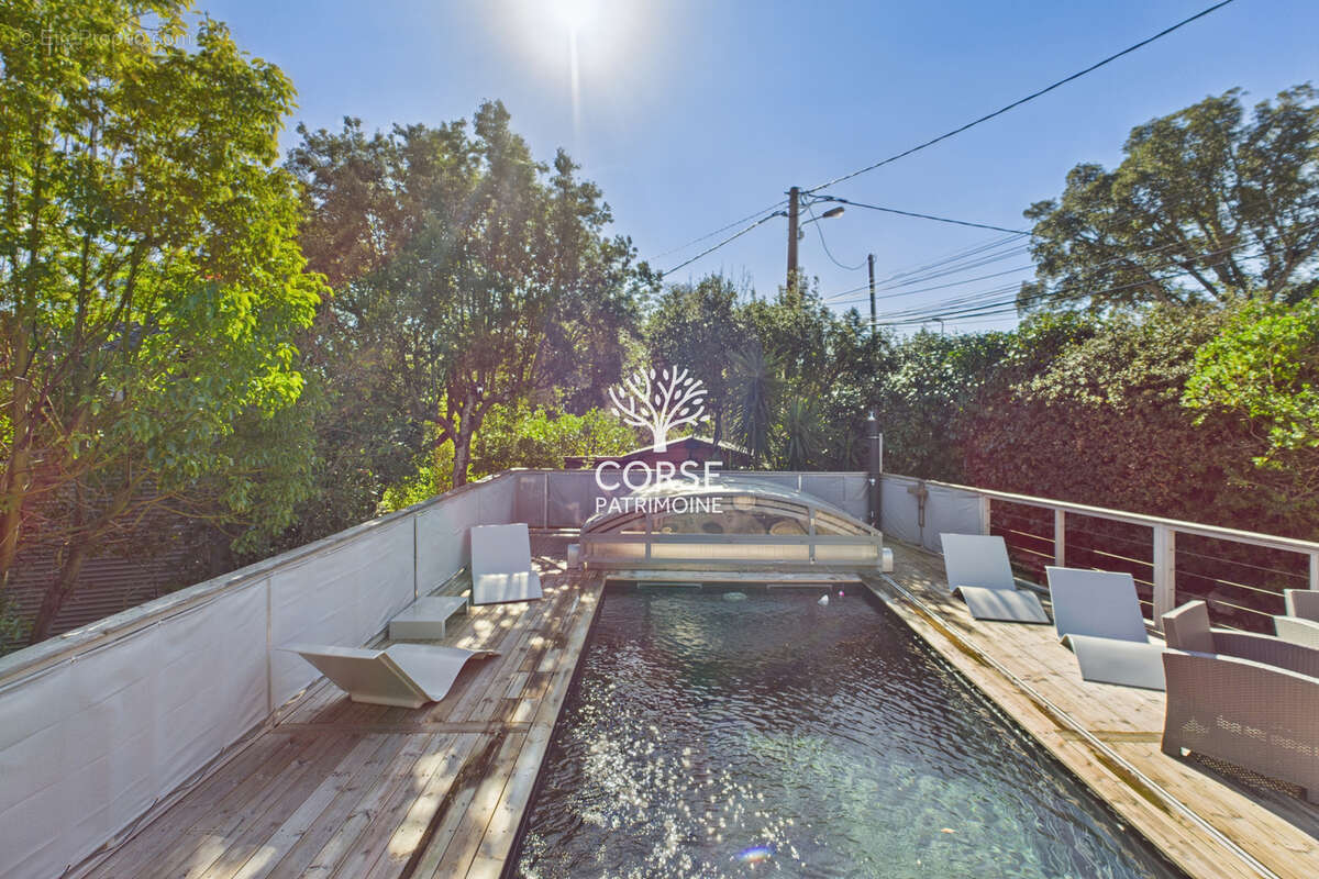 Maison à PORTO-VECCHIO