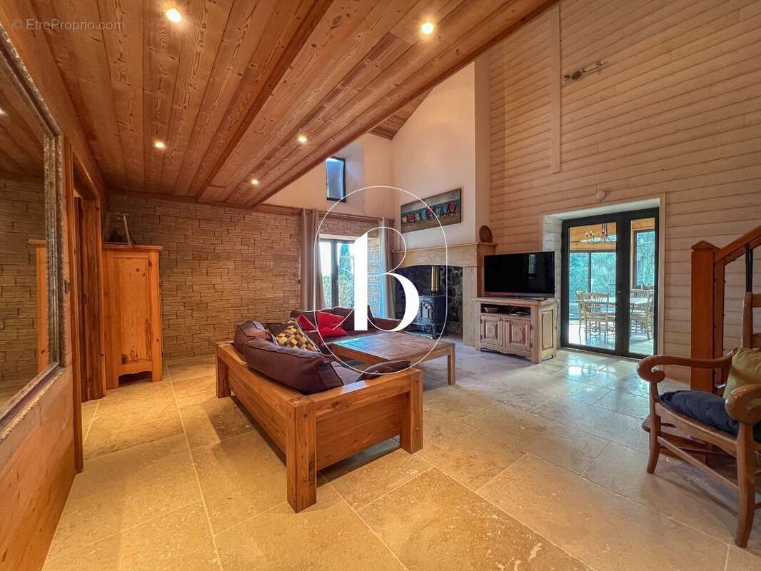 Propriété avec vue exceptionnelle - photo 19