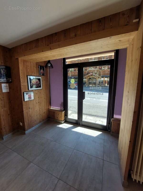 LE GRAND BORNAND (74) A vendre, murs commerciaux, local commercial de 40,85m² - photo 6