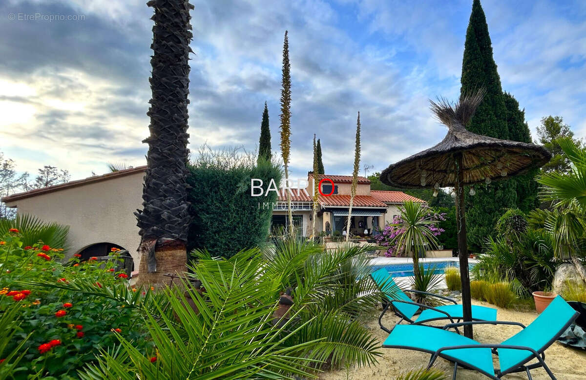 Maison à MONTESQUIEU-DES-ALBERES