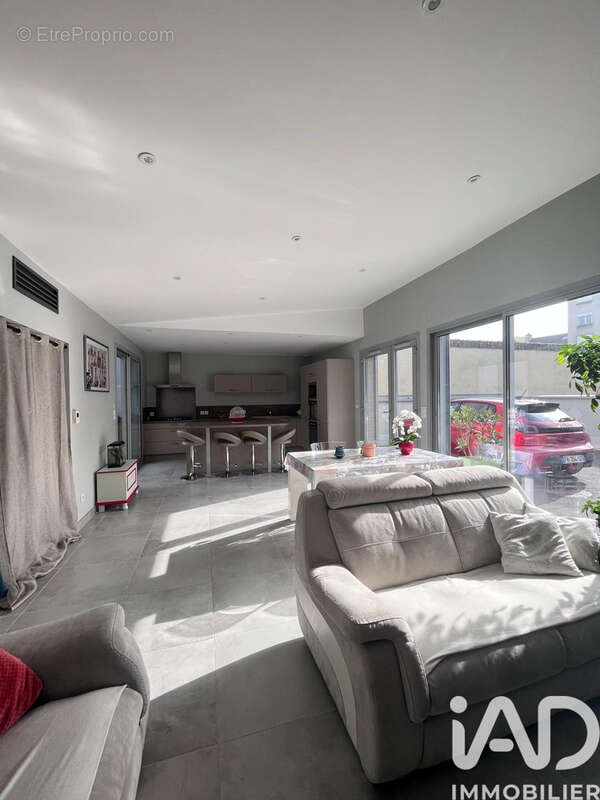 Photo 8 - Maison à REIMS