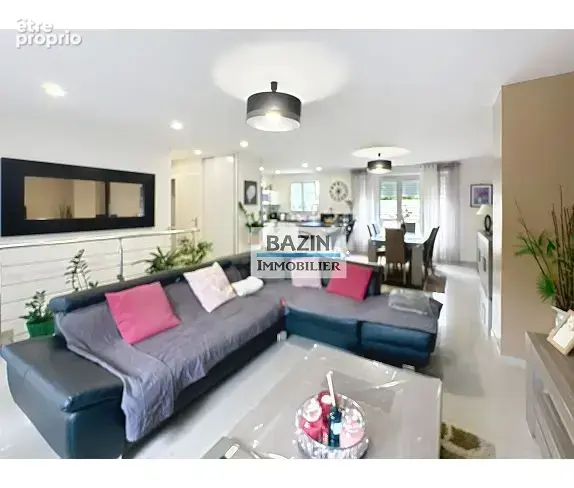 Maison 118 m² à Sainte-Genevieve-Des-Bois  - photo 2