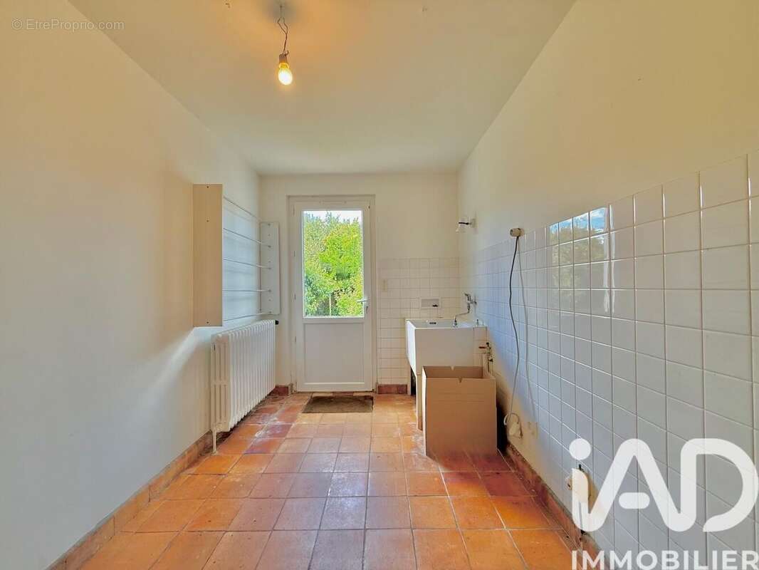 Maison 254 m² à Saujon  - photo 6