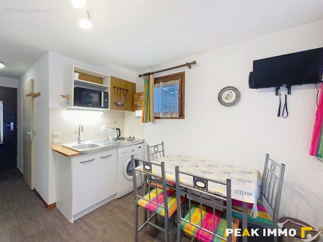 Appartement à MORILLON