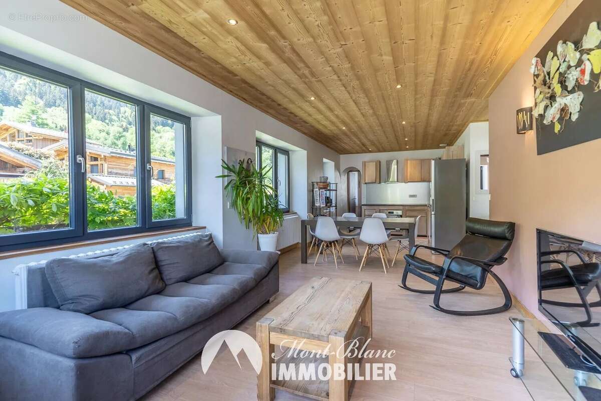 Appartement à LES HOUCHES