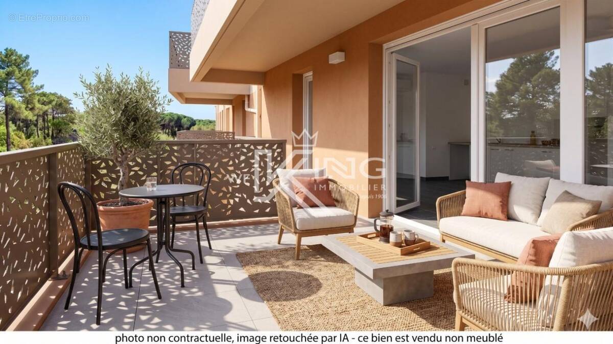 Appartement à FREJUS