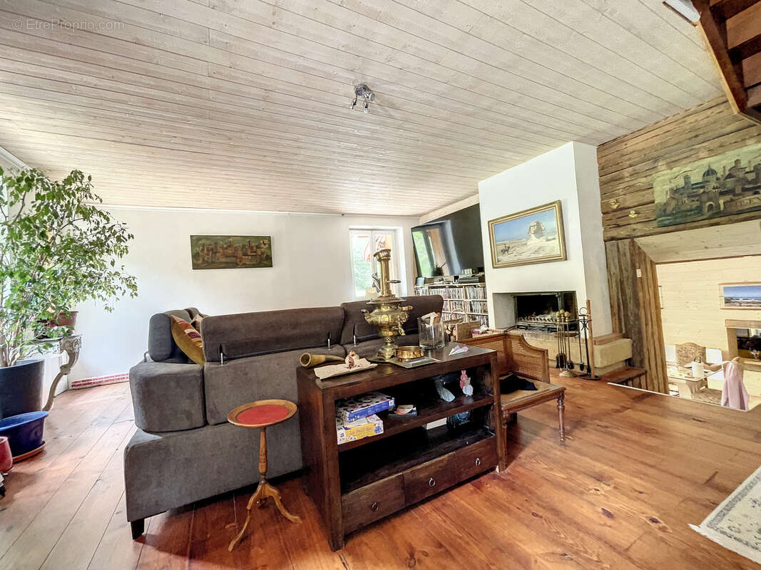 Maison à AIGUEBELETTE-LE-LAC