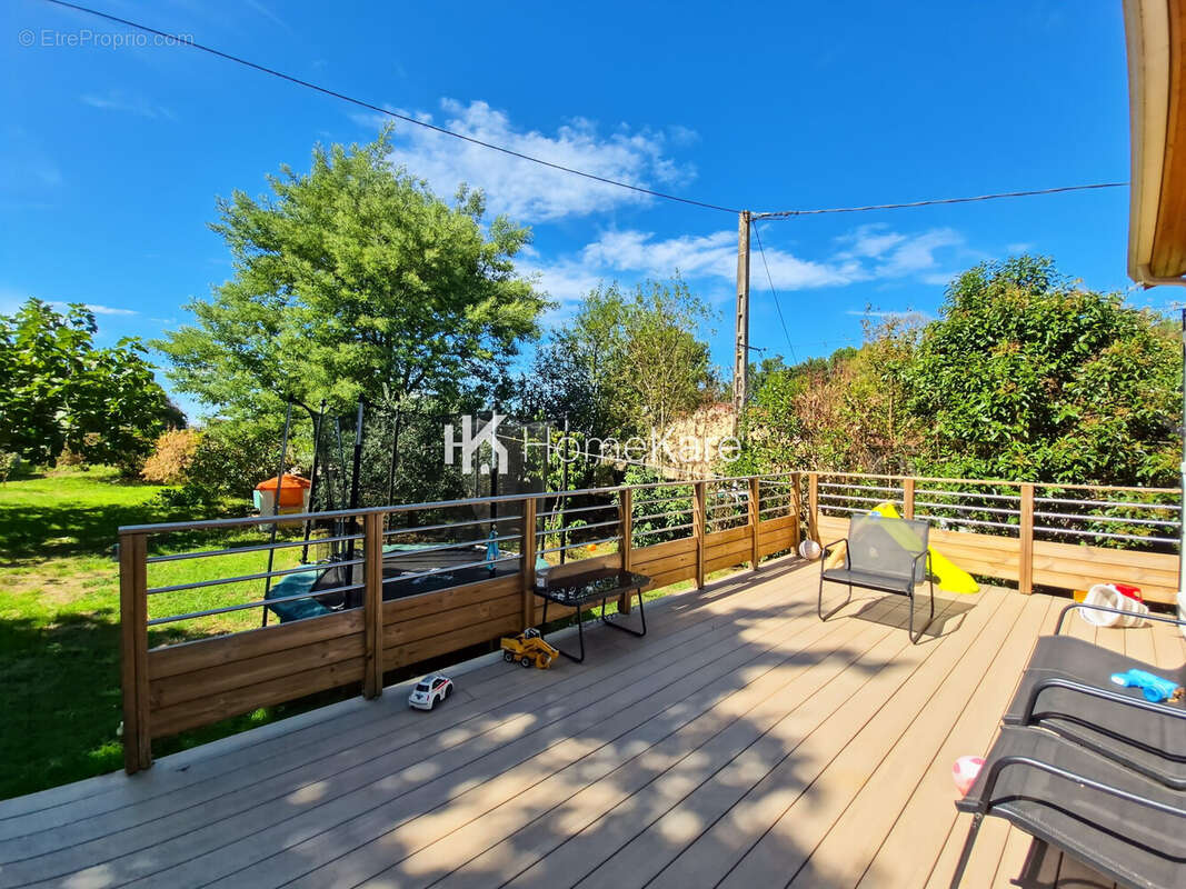 Maison à LAGARDELLE-SUR-LEZE