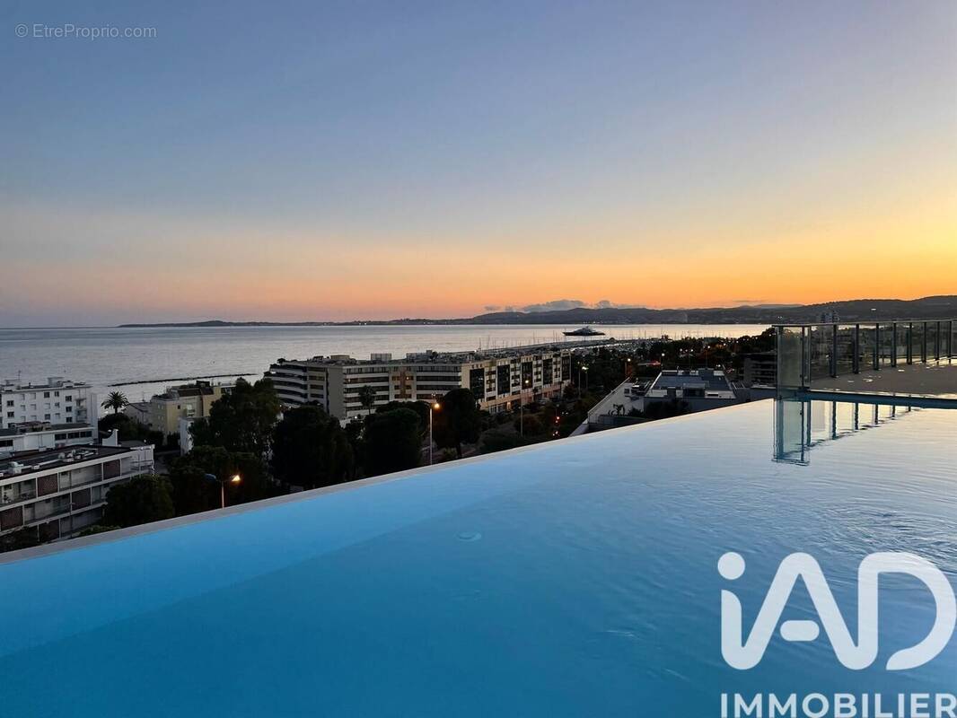 Photo 1 - Appartement à SAINT-LAURENT-DU-VAR