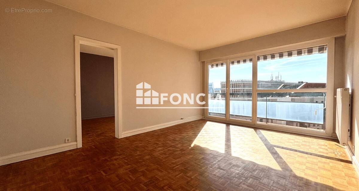 Appartement à LYON-3E