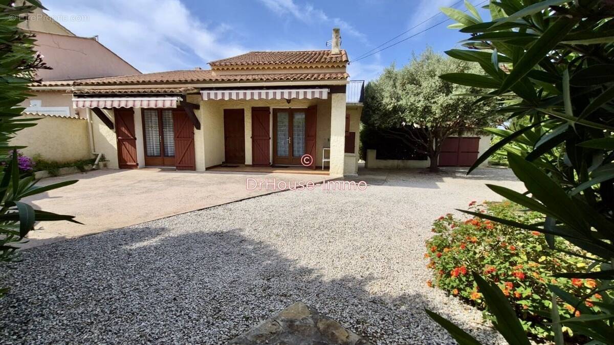 Maison à SIX-FOURS-LES-PLAGES