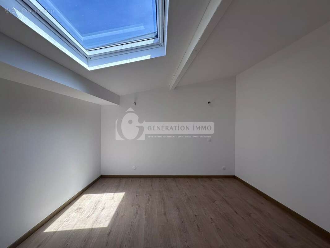 Appartement à EYRAGUES