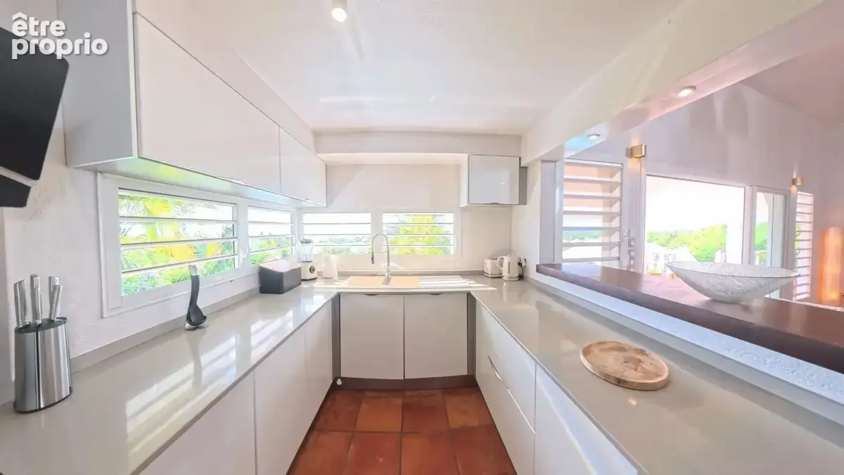Villa de Luxe avec Vue Mer à Vendre - photo 9