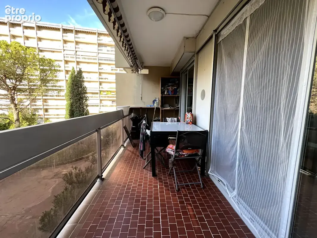 Appartement 4 pièces 91 m2 avec Terrasse - Quartier Longchamp - photo 7