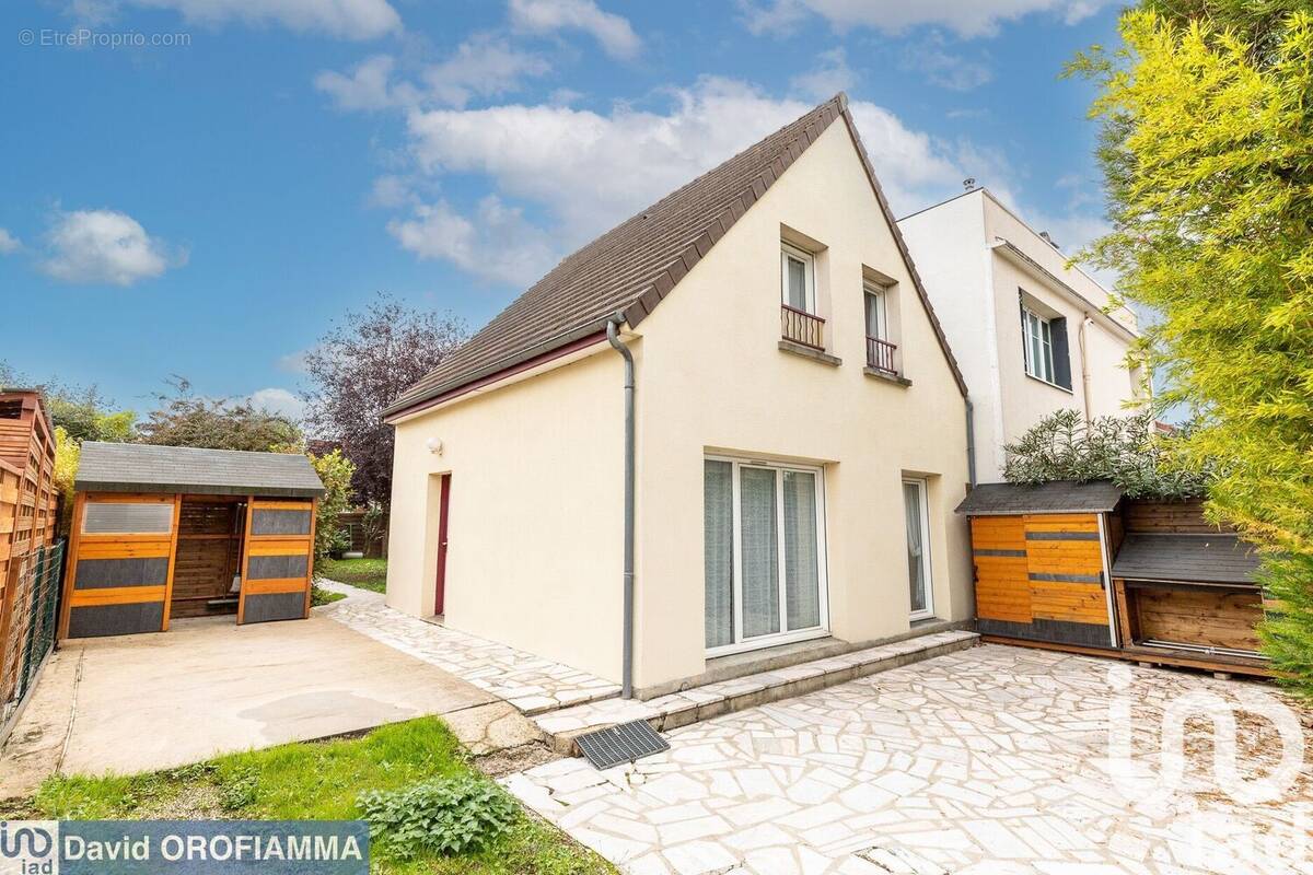 Photo 1 - Maison à SAVIGNY-SUR-ORGE