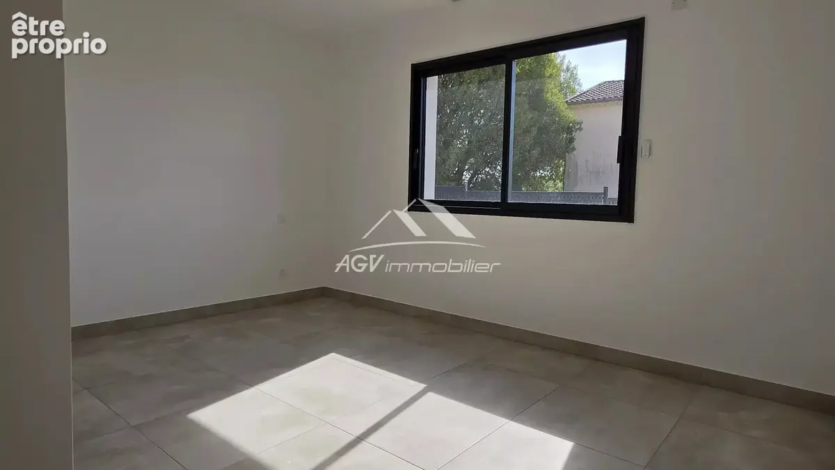 Villa de 114m² avec une suite parentale de 25m² - photo 4