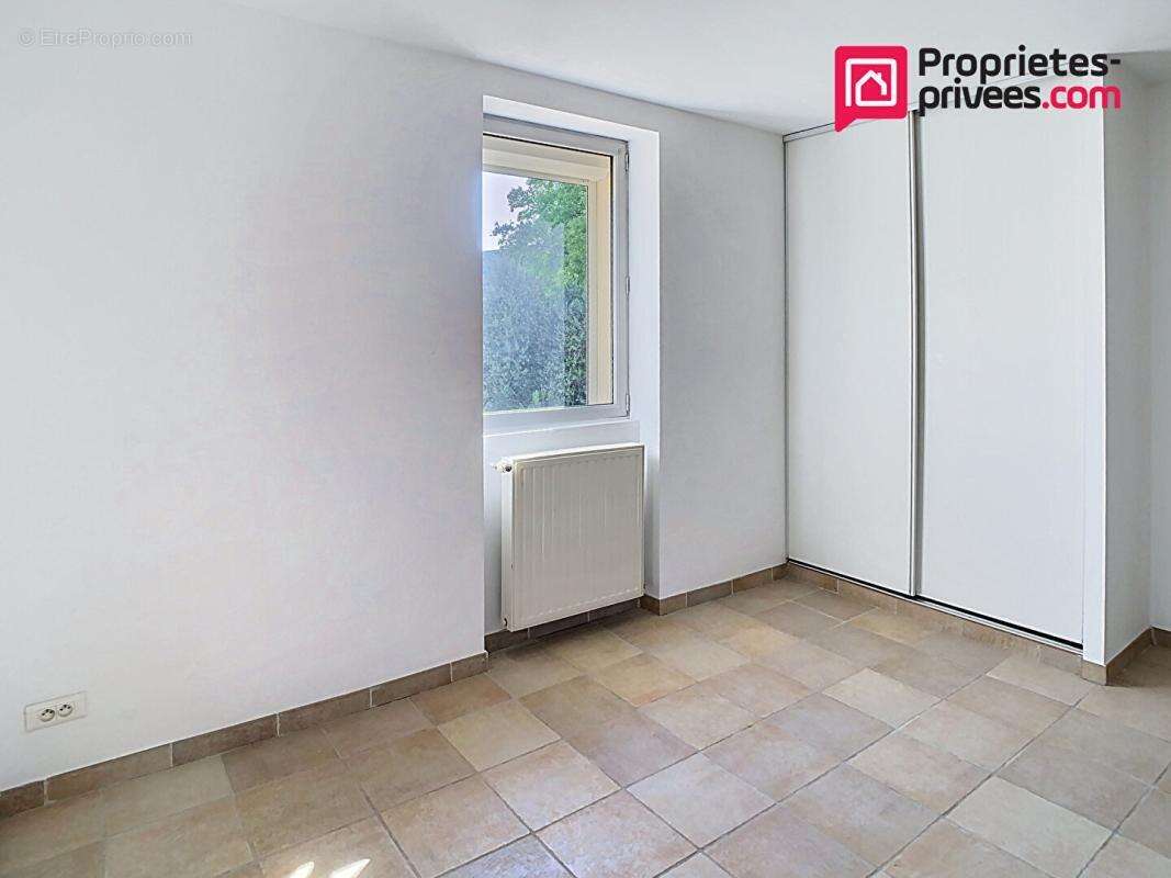 Appartement à GANGES