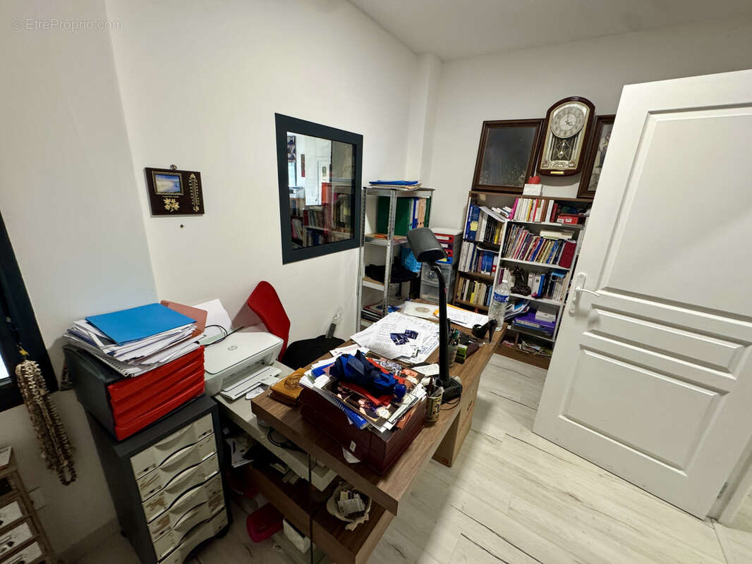 Maison à SAINTE-CECILE-LES-VIGNES