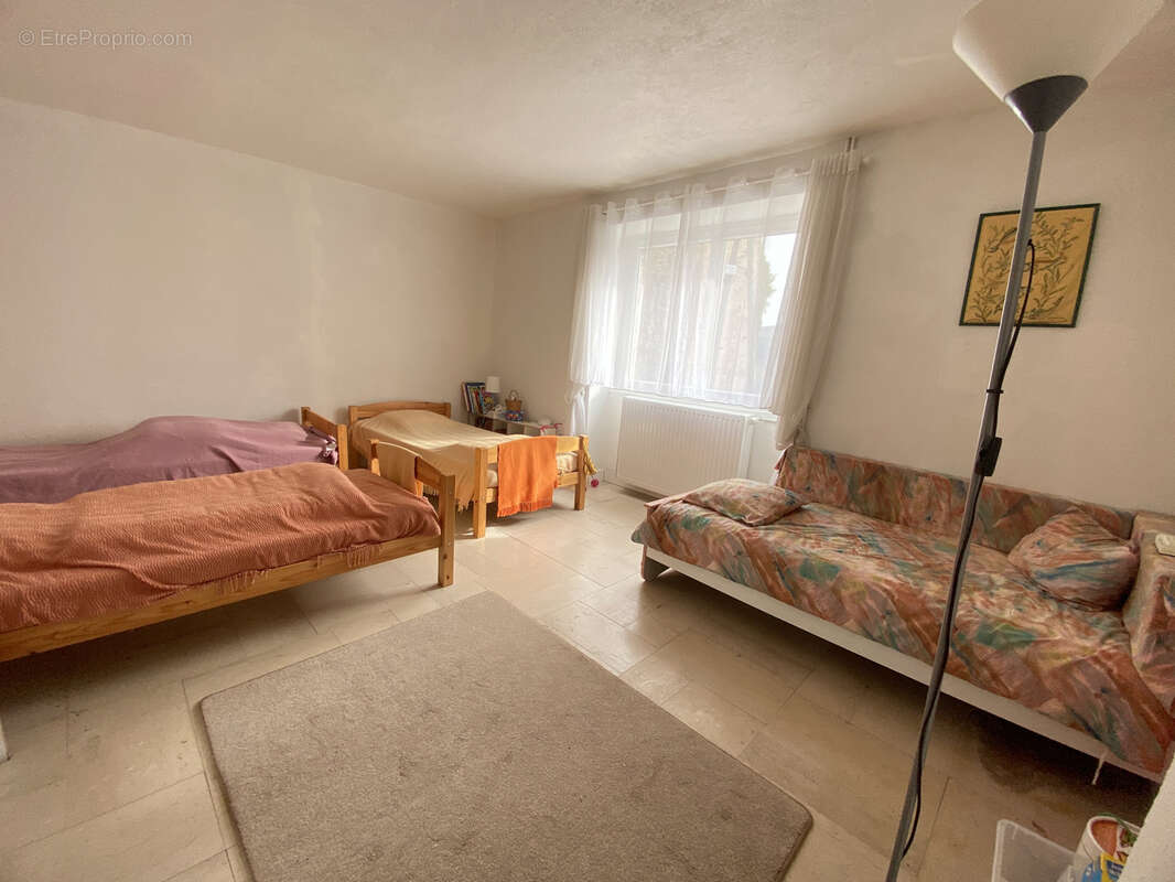 Maison à SAINT-MARTIN-DU-PUY