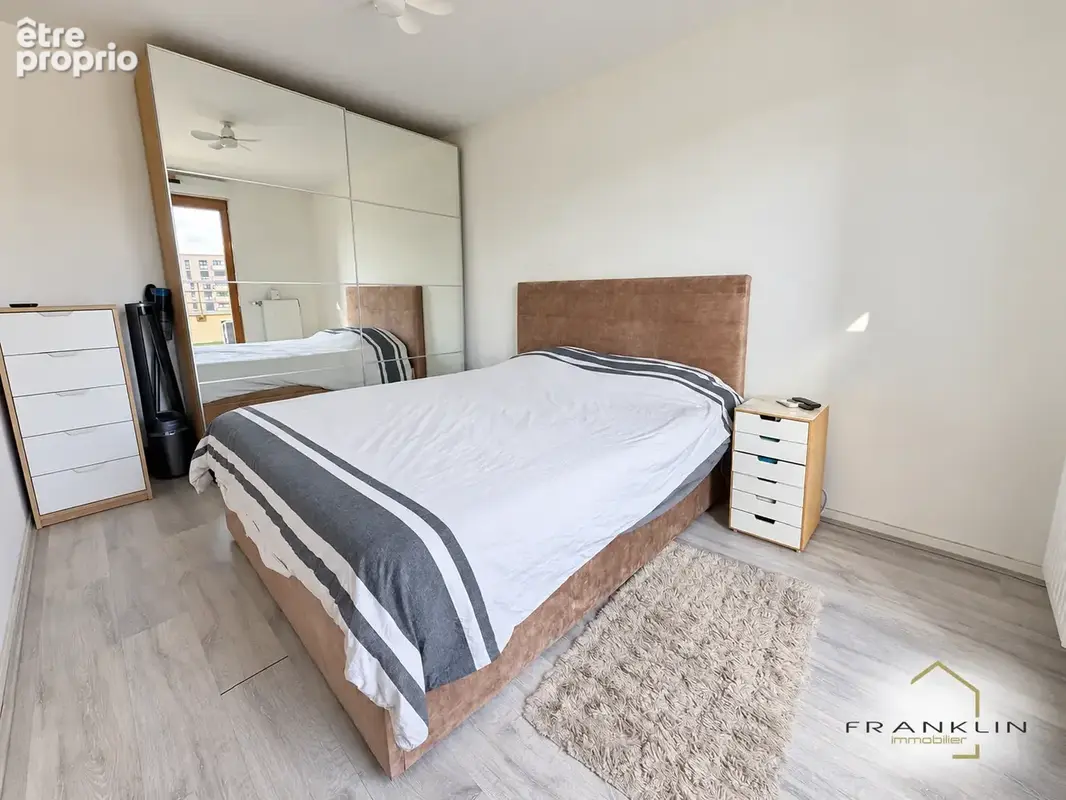 Saint-Denis :EXCLUSIVITE appartement Avec 2 terrasses et un box - photo 6