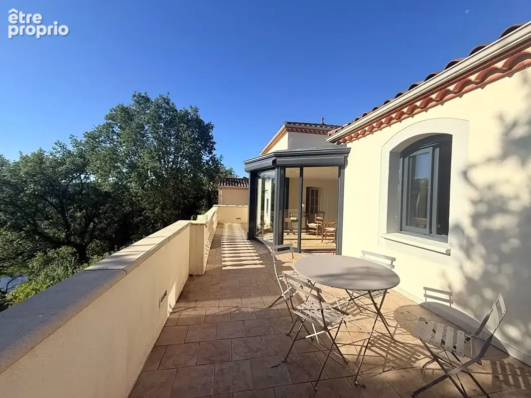 Cahors : Maison de caractère avec vue imprenable sur le Lot - photo 5
